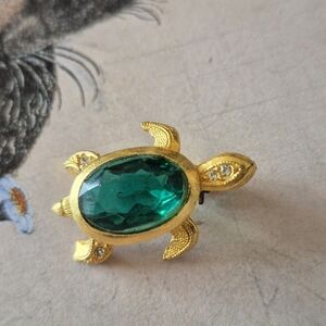 Gold and Green Turtle Brooch with Intricate Details